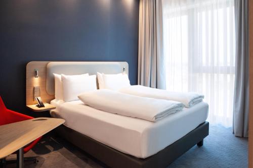 holiday inn express and suites basel allschwil
