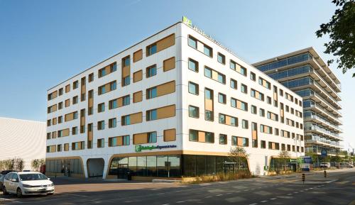 holiday inn express and suites basel allschwil