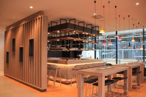 holiday inn express and suites basel allschwil