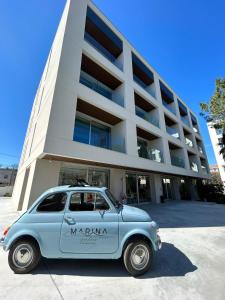 marina gardens boutique and suites
