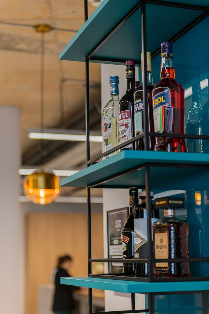 afterwork hotel