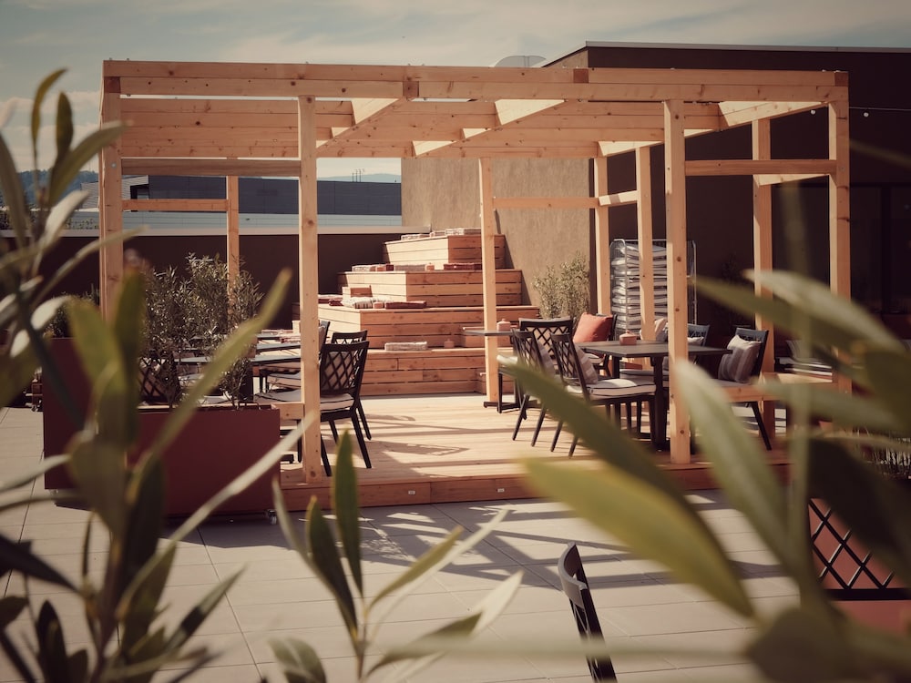 afterwork hotel