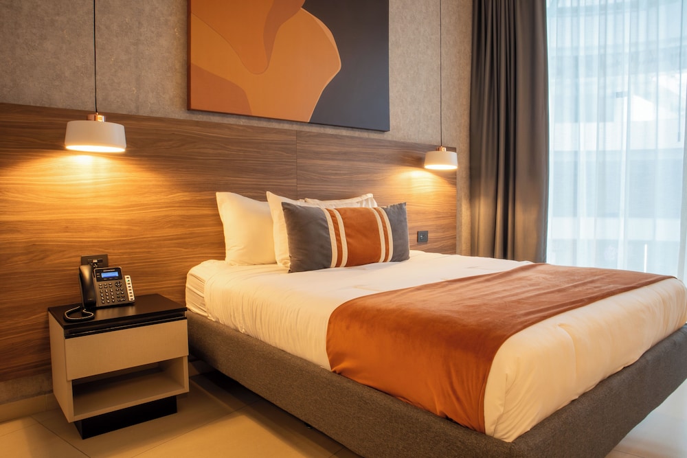 hotel via dorada
