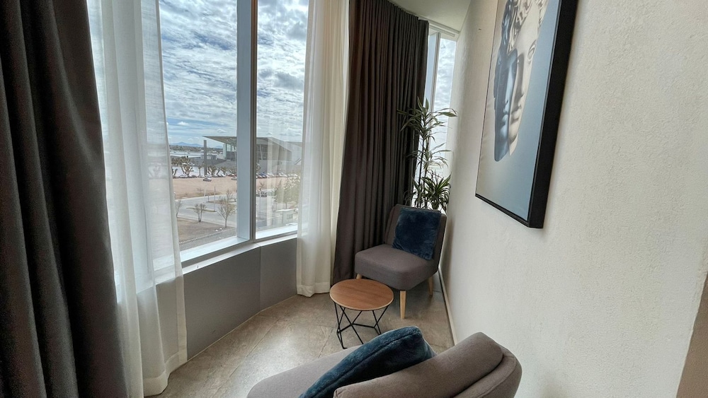 hotel via dorada