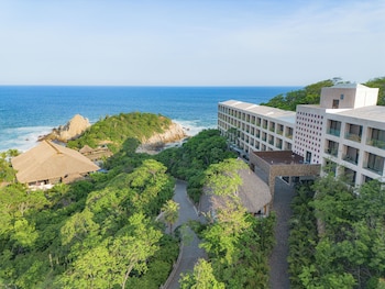 coral blue hotels and resorts