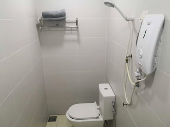 tropika garden hotel by zuzu