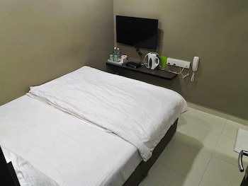 tropika garden hotel by zuzu