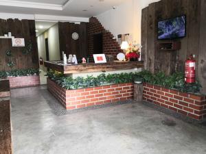 tropika garden hotel by zuzu