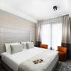 Hotel Emerald & Suites,,4 star