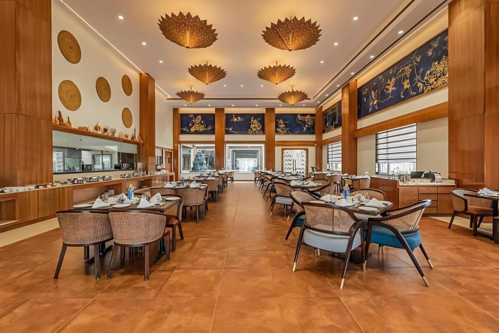 shyama sarovar portico