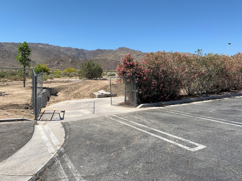 americas best value inn joshua tree 29 palms