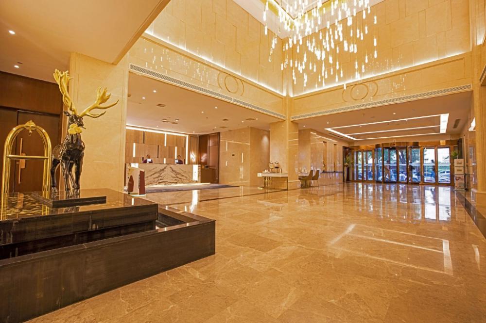 madison hotel zhengzhou erqi plaza