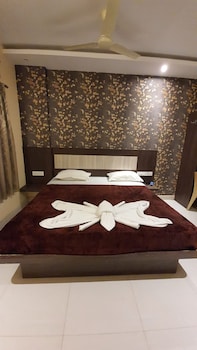 hotel home town
