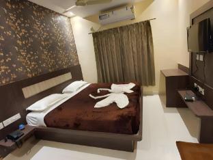 hotel home town