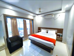 hotel home town