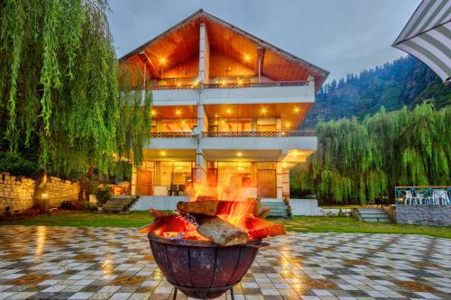 Solang Cottage By Snow City Farm,India>>Manali,4 star