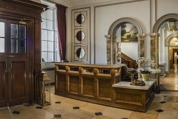 de vere wokefield estate