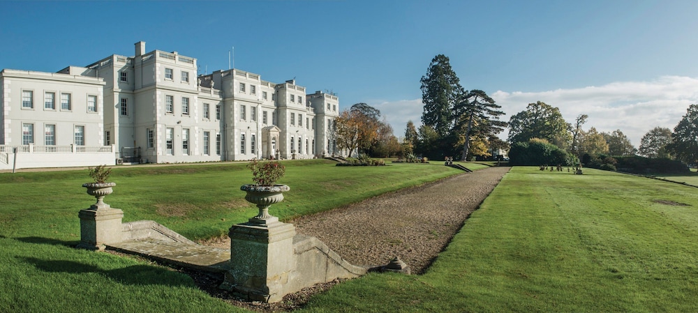 de vere wokefield estate