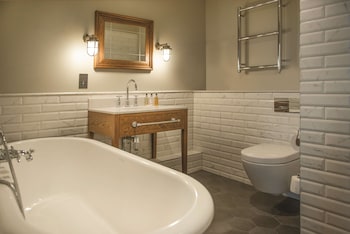 de vere wokefield estate