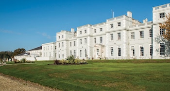de vere wokefield estate