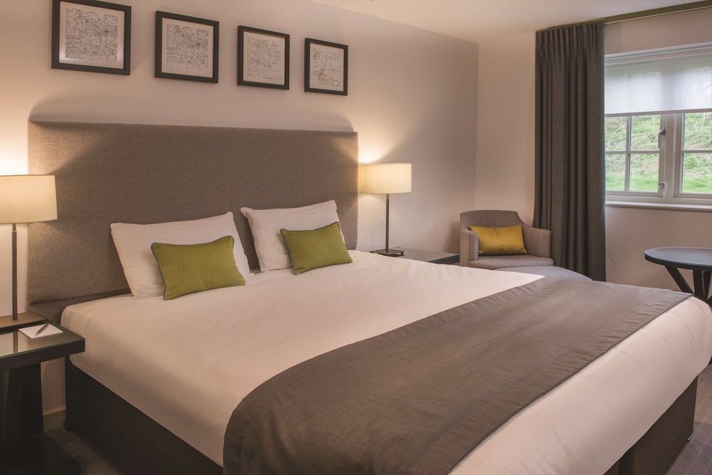 de vere wokefield estate