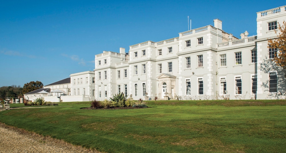 de vere wokefield estate