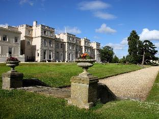 de vere wokefield estate