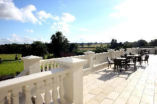 de vere wokefield estate