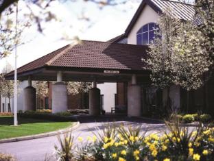 de vere wokefield estate