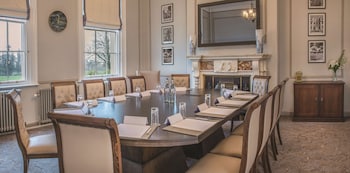 de vere wokefield estate