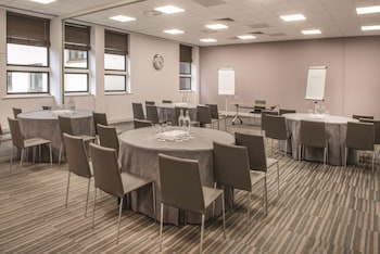 de vere wokefield estate