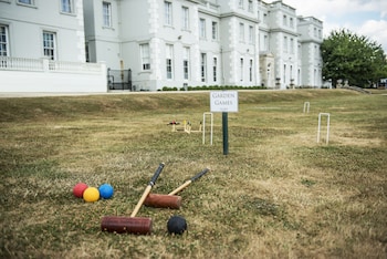 de vere wokefield estate