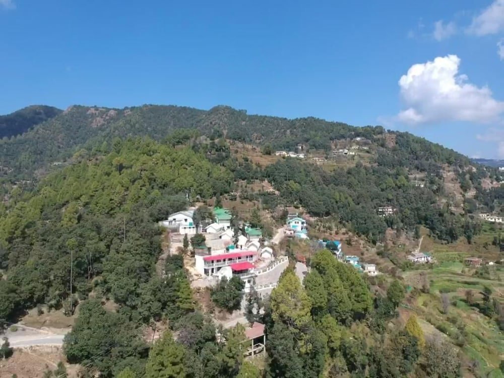 D Jungle Dabas Cottages,Nainital>>Mukteshwar,0 star