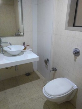 Devanshi Inn,Mumbai>>Kalamboli,3 star