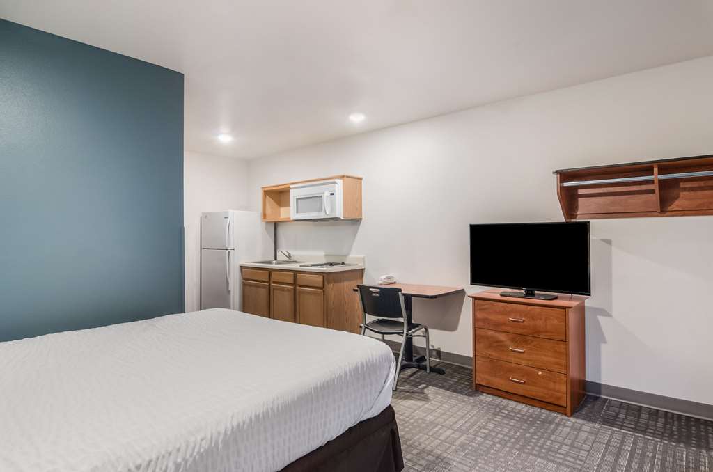 extended stay america select suites loveland
