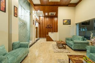 moistin business class hotel