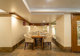 moistin business class hotel
