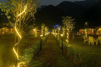 Camp Brook,Taliyal Gaon>>Lansdowne,2.5 star