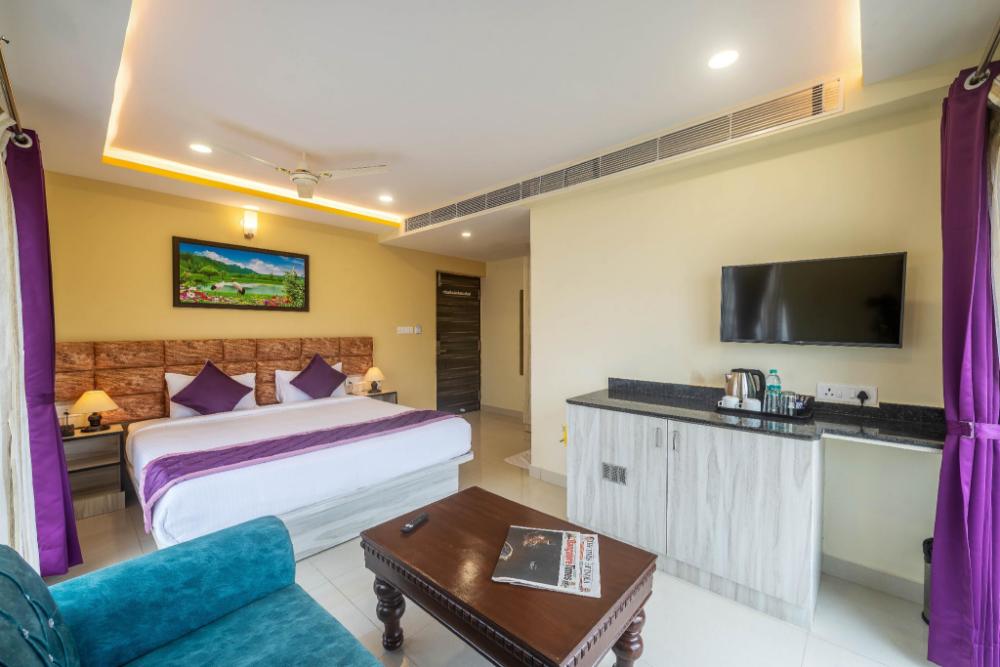 zenith hotels hebbal bangalore