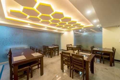 zenith hotels hebbal bangalore