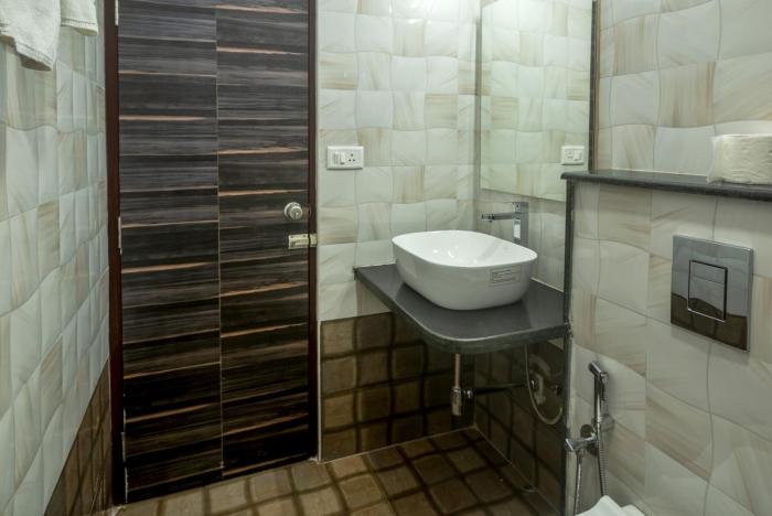 zenith hotels hebbal bangalore