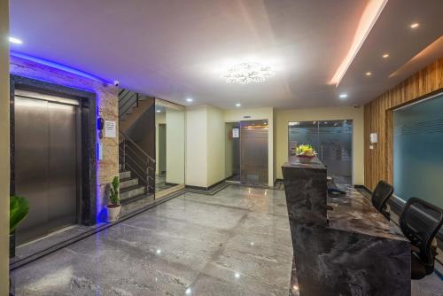 zenith hotels hebbal bangalore