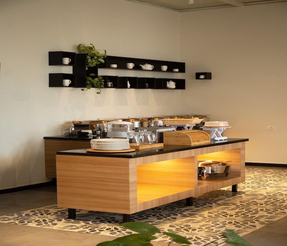 innistique by inventree