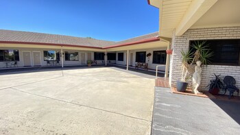 sapphire city motor inn inverell