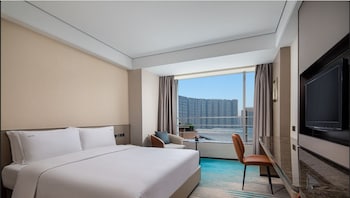 holiday inn chengdu century city westtower