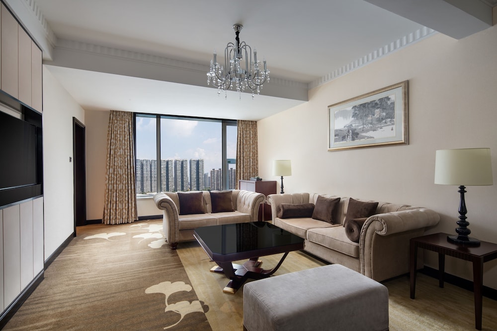 holiday inn chengdu century city westtower