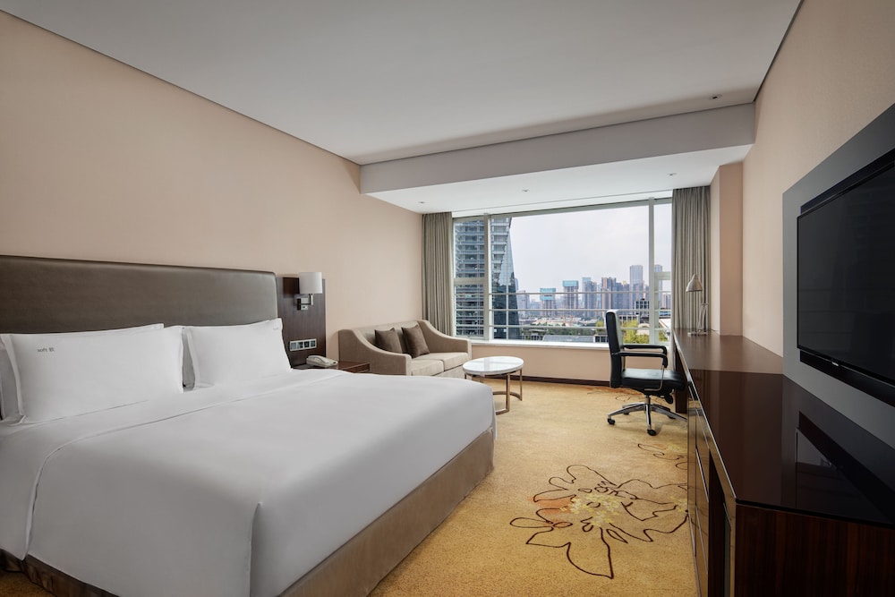 holiday inn chengdu century city westtower