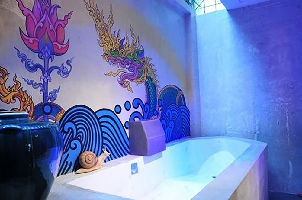 baan kamala hostel and guesthouse