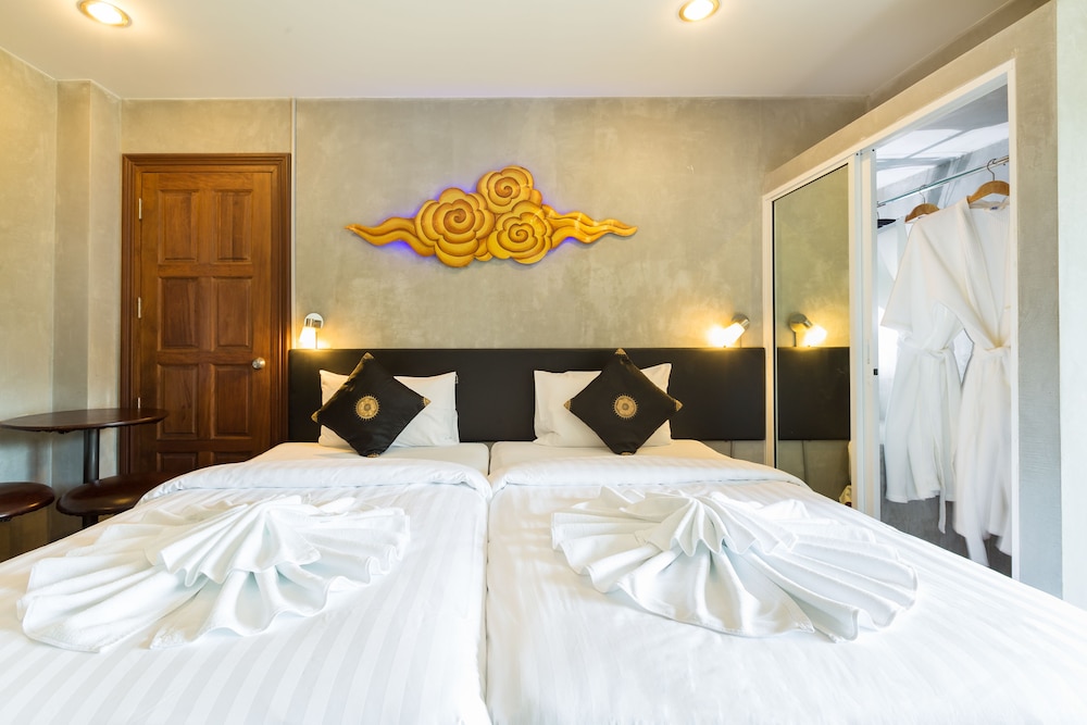 baan kamala hostel and guesthouse