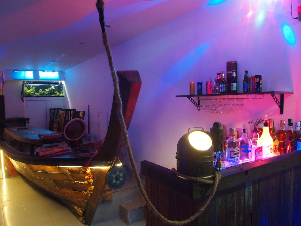 baan kamala hostel and guesthouse